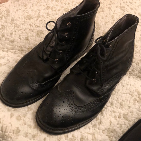 steve madden candid wingtip boot